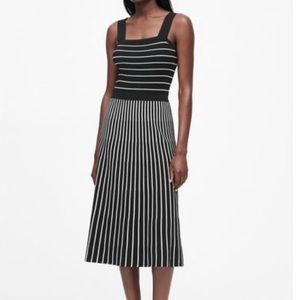 🦓🦓 striped & stretchy midi dress